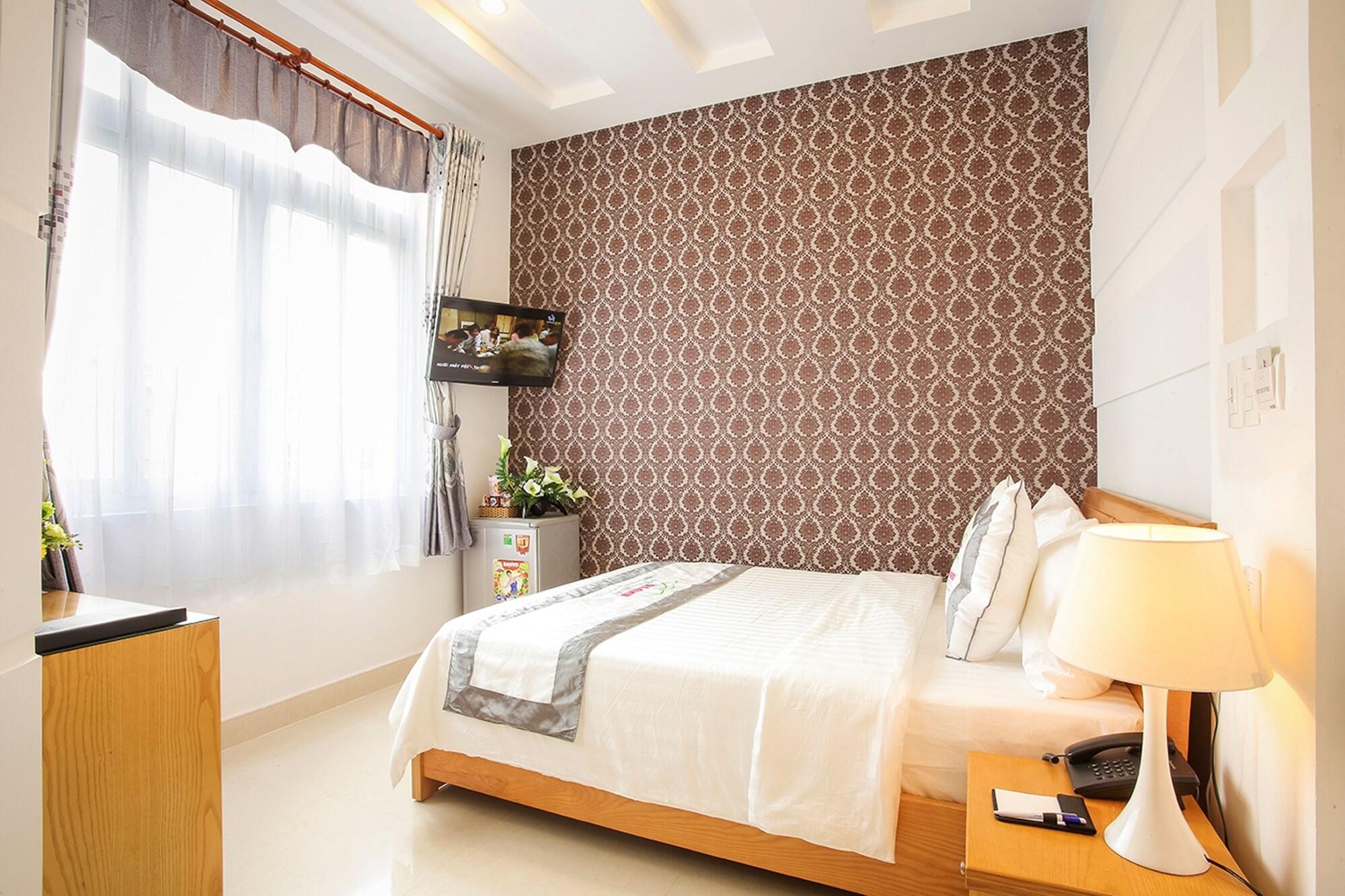 Reddoorz Yen Nam Nguyen Trong Tuyen Khách sạn