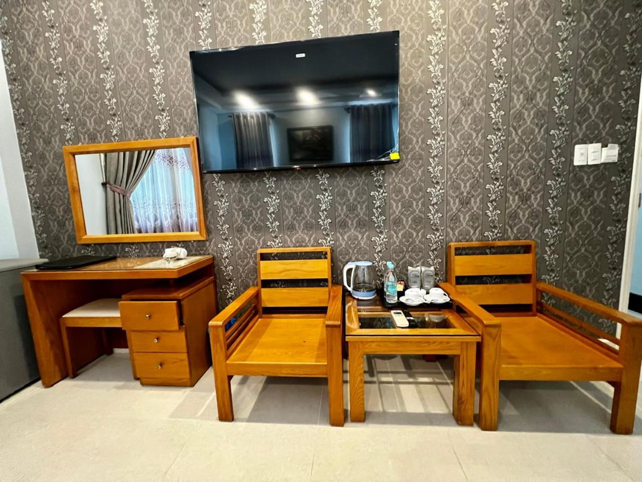 Reddoorz Yen Nam Nguyen Trong Tuyen 3*